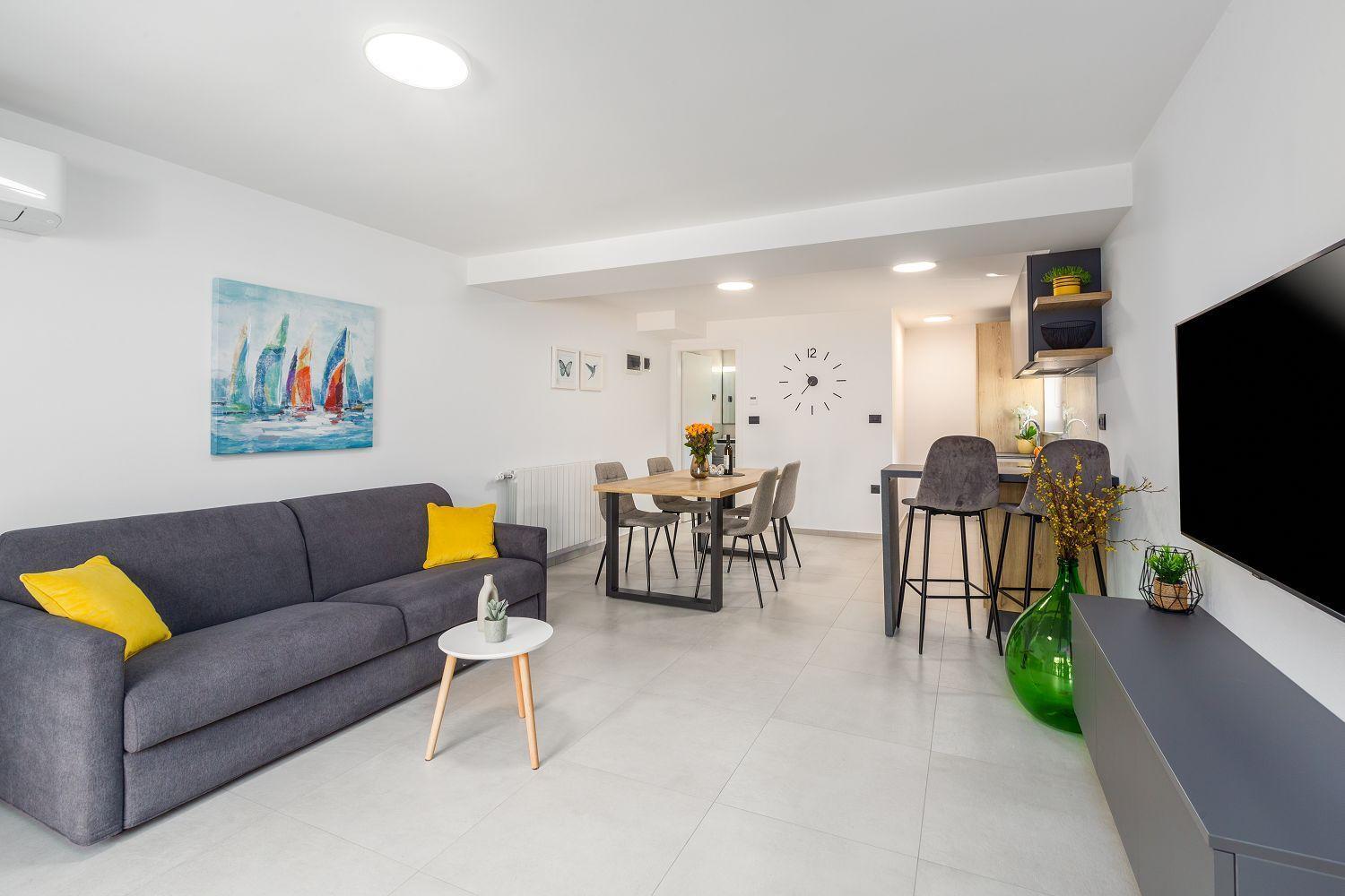 Apartment Elegantes Im Villenviertel Nur 10 Minuten Zum Poreč